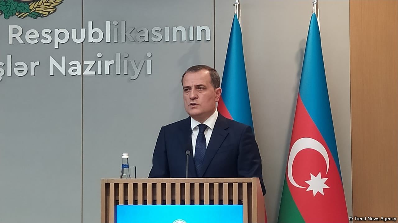 В Баку прошла пресс-конференция глав МИД Азербайджана и Чехии  (ФОТО/ВИДЕО)
