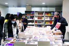 В Баку открылась Национальная книжная выставка-продажа, представлено более 50 000 книг (ФОТО)