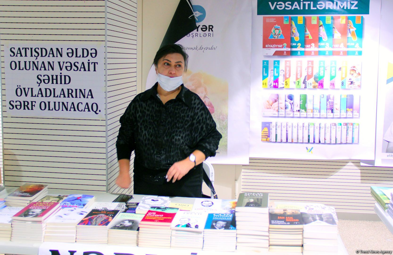 В Баку открылась Национальная книжная выставка-продажа, представлено более 50 000 книг (ФОТО)