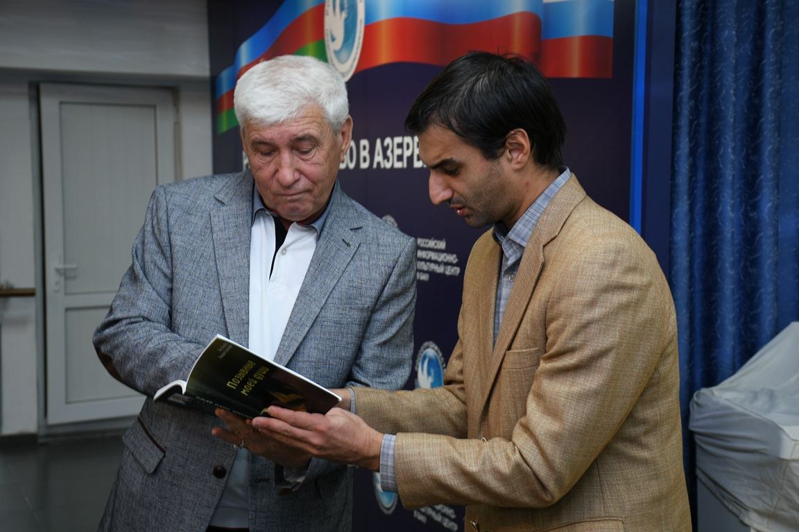 Подобно яркой комете он пронесся… В Азербайджане сняли фильм о Сергее Есенине (ФОТО)