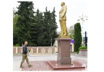 Президент Ильхам Алиев совершил поездку в Тертерский и Бардинский районы (ФОТО/ВИДЕО)