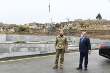 Президент Ильхам Алиев поднял флаг Азербайджана в селе Талыш Тертерского района (ФОТО)