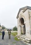 Президент Ильхам Алиев поднял флаг Азербайджана в селе Талыш Тертерского района (ФОТО)