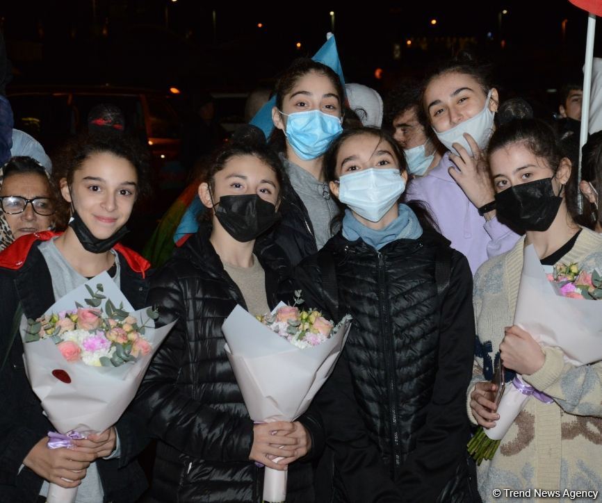 Azerbaijani gymnasts bring medals of European Championship to Baku (PHOTO)