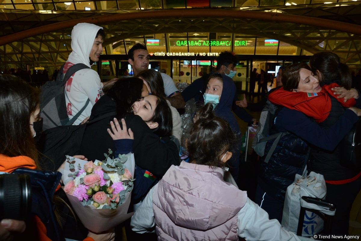 Azerbaijani gymnasts bring medals of European Championship to Baku (PHOTO)