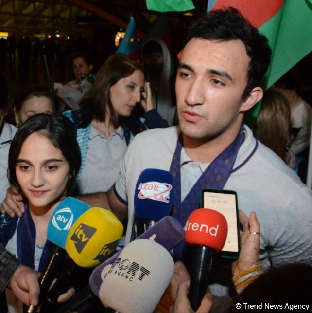 Azerbaijani gymnasts bring medals of European Championship to Baku (PHOTO)