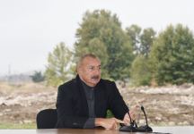 Президент Ильхам Алиев встретился с представителями общественности Джебраильского района,  заложил фундамент мемориального комплекса и дал старт восстановлению города Джебраил (ФОТО)