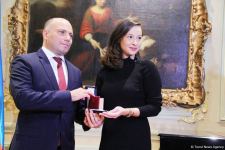 В Баку прошла церемония вручения государственных наград деятелям культуры (ФОТО)