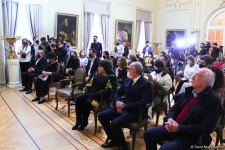 В Баку прошла церемония вручения государственных наград деятелям культуры (ФОТО)