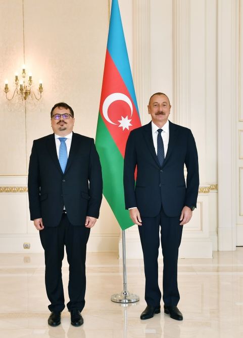 President Ilham Aliyev receives credentials of new head of EU Delegation to Azerbaijan (PHOTO/VIDEO)