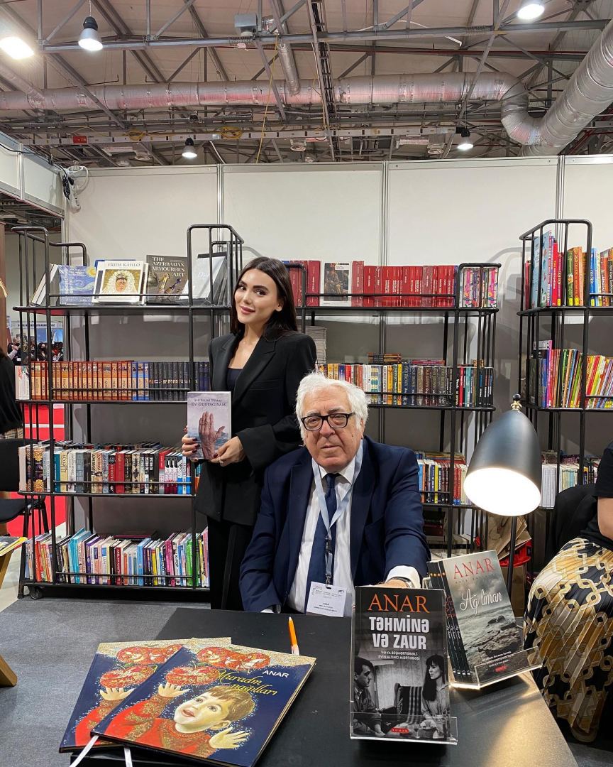 Яркие и интересные презентации на Бакинской международной книжной выставке (ВИДЕО, ФОТО)