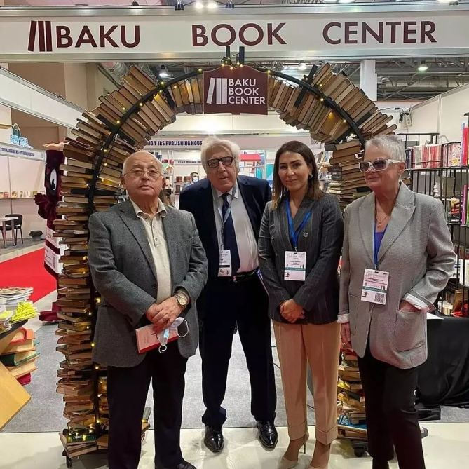Яркие и интересные презентации на Бакинской международной книжной выставке (ВИДЕО, ФОТО)