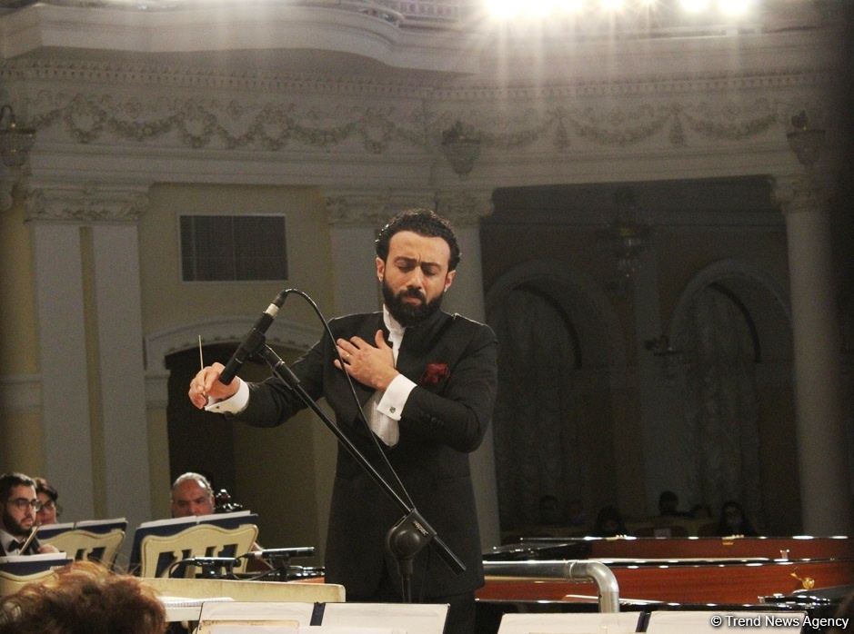 Лучшие артисты Азербайджана провели грандиозный концерт в честь 100-летия БМА (ФОТО/ВИДЕО)