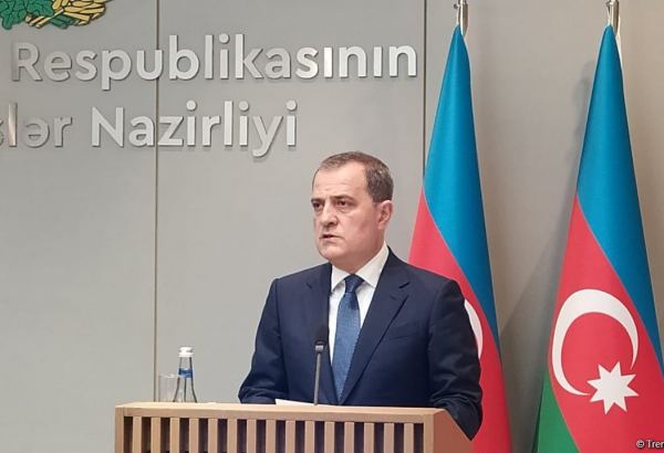 Azerbaijan, Qatar sign agreement on mutual abolition of visas