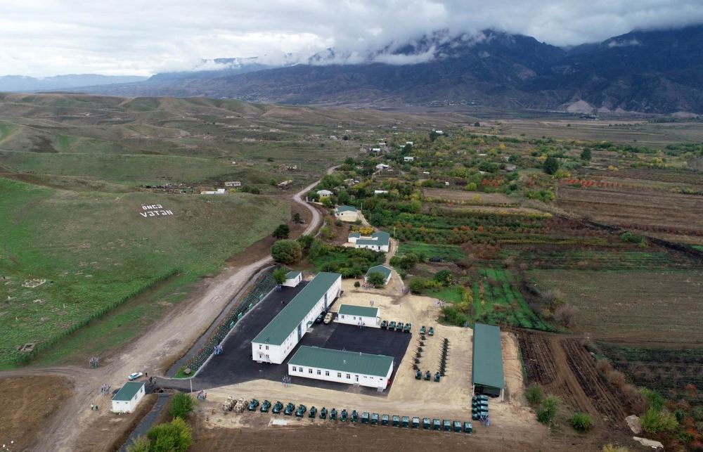 President Ilham Aliyev and First Lady Mehriban Aliyeva view conditions created at military unit complex in Zangilan district (PHOTO)