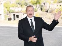 Президент Ильхам Алиев и Первая леди Мехрибан Алиева встретились с представителями общественности Губадлинского района (ФОТО/ВИДЕО)