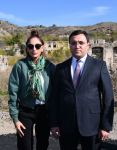 Президент Ильхам Алиев и Первая леди Мехрибан Алиева встретились с представителями общественности Губадлинского района (ФОТО/ВИДЕО)