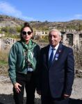 Президент Ильхам Алиев и Первая леди Мехрибан Алиева встретились с представителями общественности Губадлинского района (ФОТО/ВИДЕО)