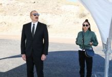 Президент Ильхам Алиев и Первая леди Мехрибан Алиева приняли участие в церемонии закладки фундамента дороги Ханлыг-Губадлы (ФОТО/ВИДЕО)