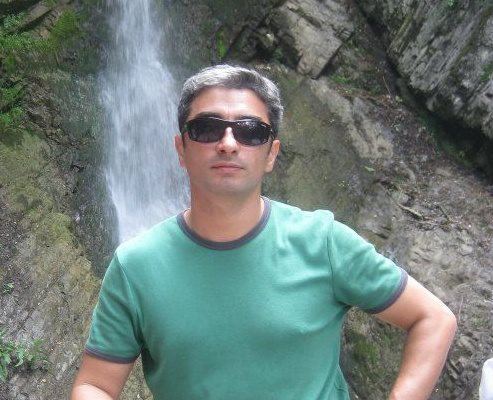 Состояние заслуженного артиста Элизбара Османова критическое, требуется  кровь