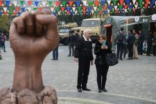 В Баку проходит благотворительная ярмарка Zəfər (ФОТОРЕПОРТАЖ)