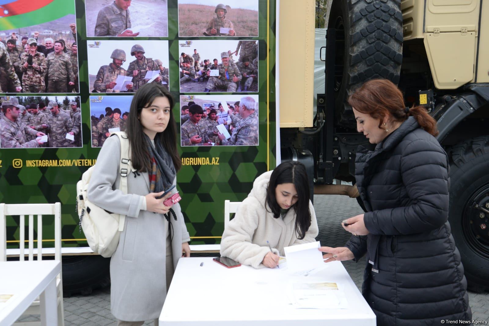 В Баку проходит благотворительная ярмарка Zəfər (ФОТОРЕПОРТАЖ)
