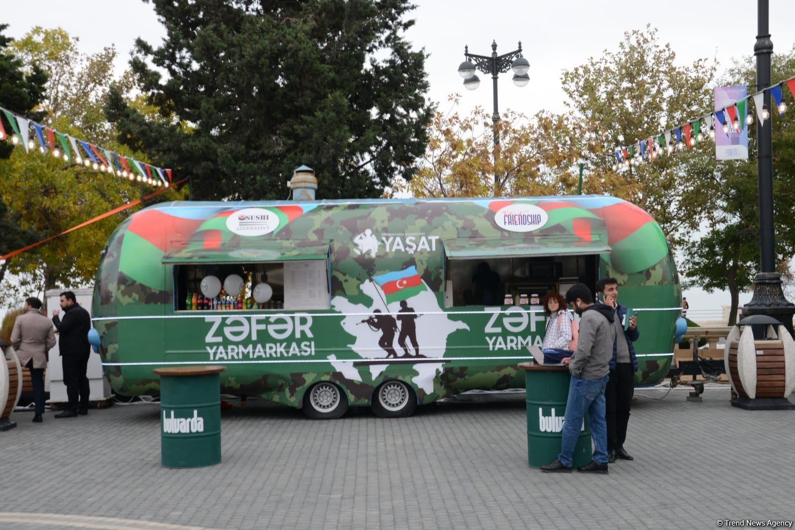 В Баку проходит благотворительная ярмарка Zəfər (ФОТОРЕПОРТАЖ)