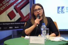 Спектакли на военную тему, или Чему учит народный артист Пярвиз Мамедрзаев (ФОТО)