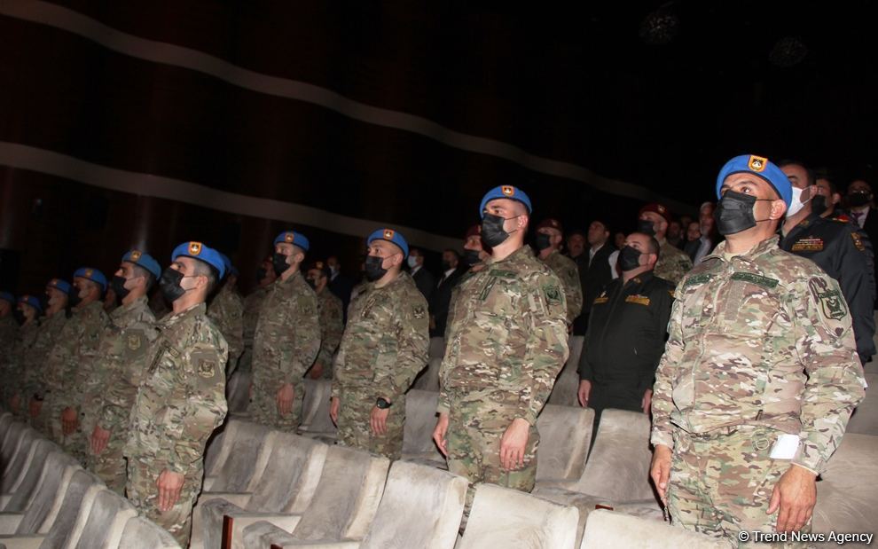 Во Дворце Гейдара Алиева состоялась торжественная премьера фильма "Шуша, ты свободна!" с уникальными реальными кадрами боев (ФОТО)