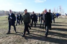 Президент Ильхам Алиев и Первая леди Мехрибан Алиева побеседовали с участниками VIII Глобального Бакинского форума, совершившими поездку в Шушу (ФОТО/ВИДЕО)