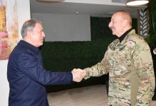 President Ilham Aliyev receives delegation led by Turkish Minister of National Defense Hulusi Akar (PHOTO/VIDEO)