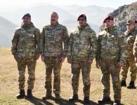 Президент Азербайджана, Верховный главнокомандующий Вооруженными силами Ильхам Алиев выступил перед военнослужащими в Шуше (ФОТО/ВИДЕО)