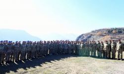 Президент Азербайджана, Верховный главнокомандующий Вооруженными силами Ильхам Алиев выступил перед военнослужащими в Шуше (ФОТО/ВИДЕО)