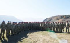 Президент Азербайджана, Верховный главнокомандующий Вооруженными силами Ильхам Алиев выступил перед военнослужащими в Шуше (ФОТО/ВИДЕО)