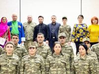Известные актеры отметили День Победы с военнослужащими (ФОТО)