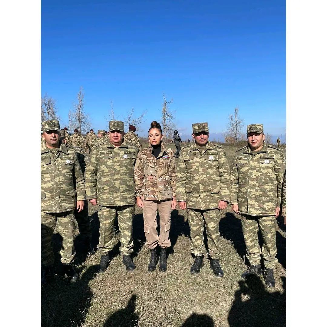 First Vice-President Mehriban Aliyeva shares photos from Jidir Duzu on her Instagram page (PHOTOS)