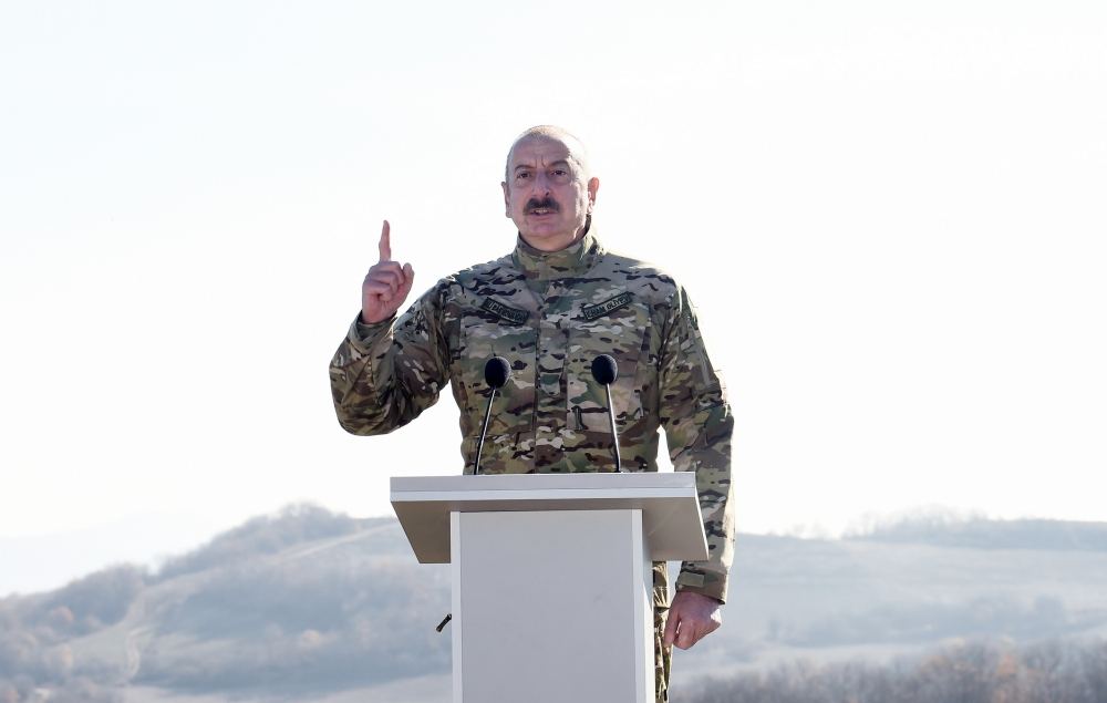 Президент Азербайджана, Верховный главнокомандующий Вооруженными силами Ильхам Алиев выступил перед военнослужащими в Шуше (ФОТО/ВИДЕО)