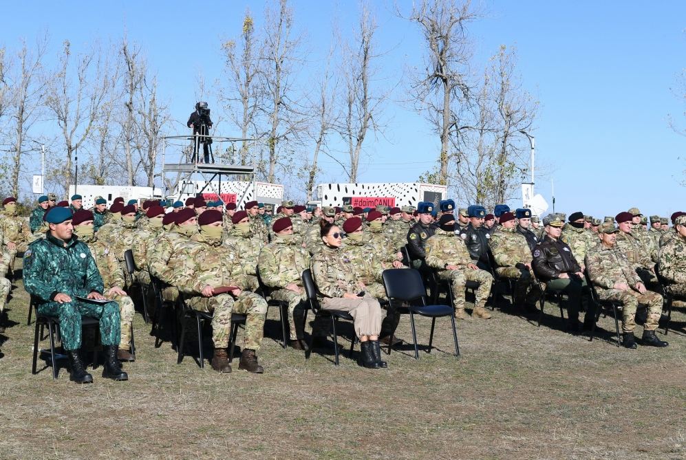 Президент Азербайджана, Верховный главнокомандующий Вооруженными силами Ильхам Алиев выступил перед военнослужащими в Шуше (ФОТО/ВИДЕО)
