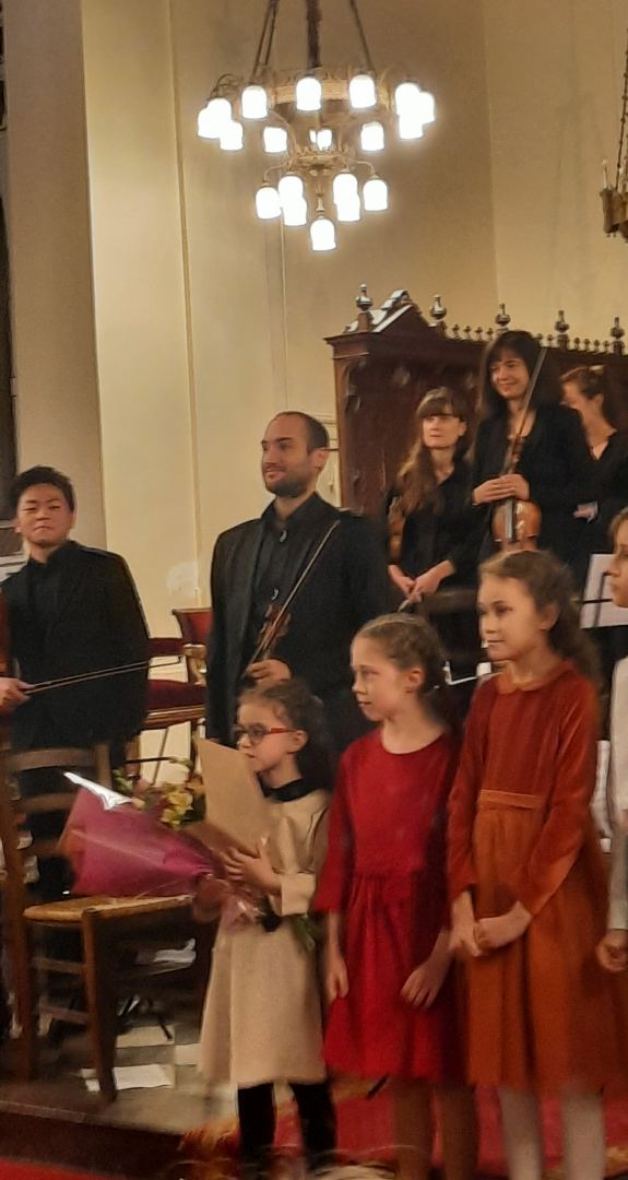 6-летняя азербайджанка стала победительницей во Франции (ФОТО)