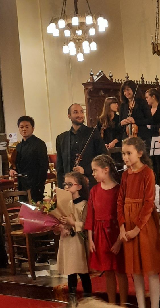 6-летняя азербайджанка стала победительницей во Франции (ФОТО)