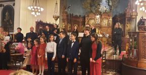 6-летняя азербайджанка стала победительницей во Франции (ФОТО)