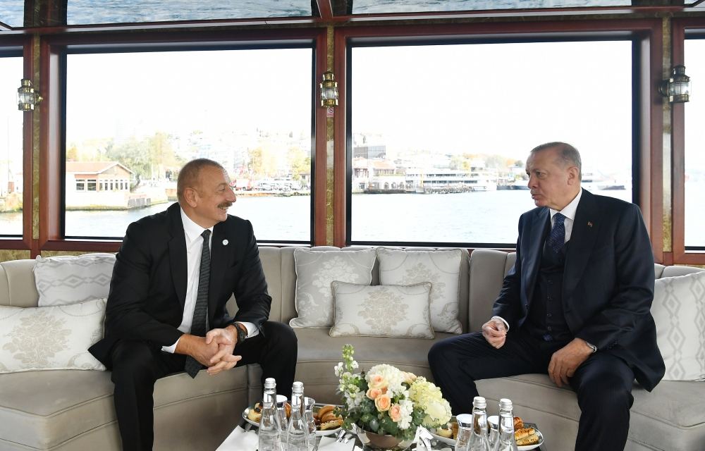 Президент Ильхам Алиев принял участие в VIII саммите Тюркского совета в Стамбуле (ФОТО/ВИДЕО)