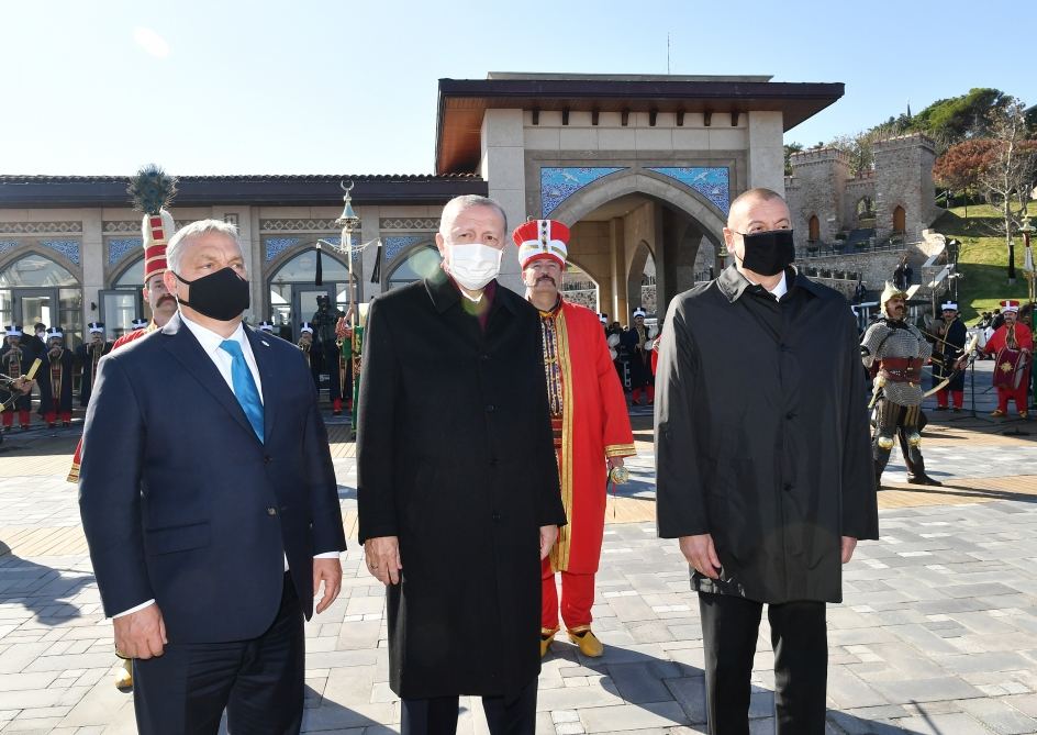 Президент Ильхам Алиев принял участие в VIII саммите Тюркского совета в Стамбуле (ФОТО/ВИДЕО)
