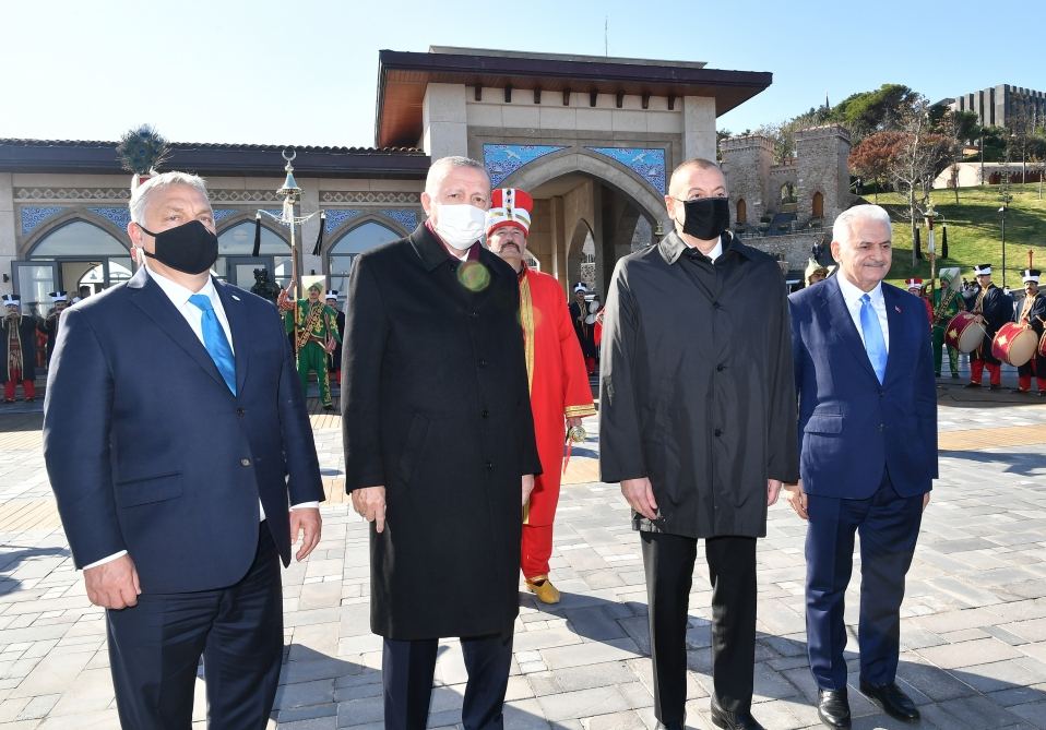 Президент Ильхам Алиев принял участие в VIII саммите Тюркского совета в Стамбуле (ФОТО/ВИДЕО)