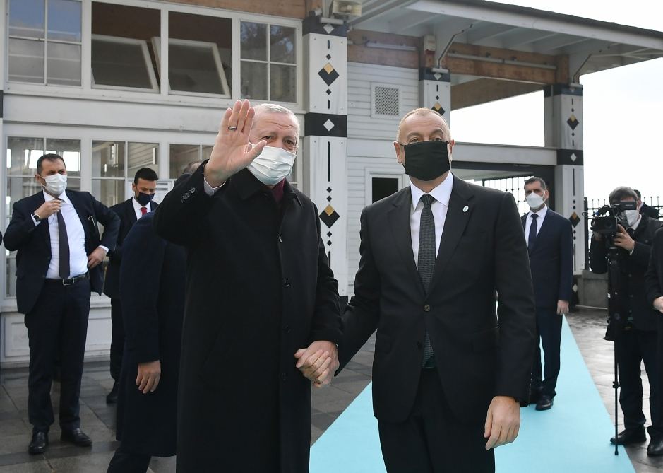 Президент Ильхам Алиев принял участие в VIII саммите Тюркского совета в Стамбуле (ФОТО/ВИДЕО)