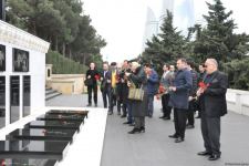 Представители IBF и MÜSİAD посетили Аллею шехидов в Баку (ФОТО)