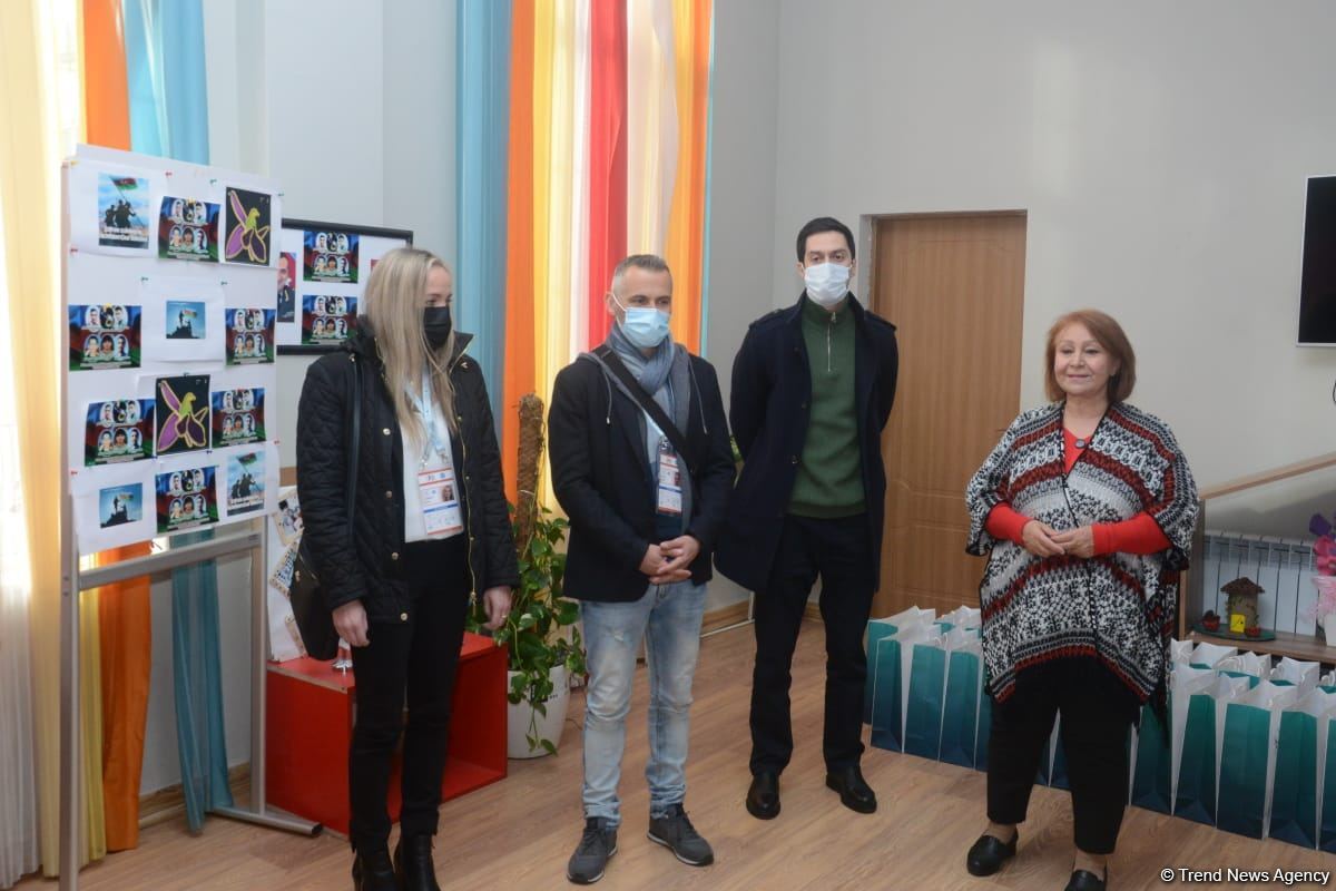 Федерация гимнастики Азербайджана провела благотворительную акцию с участием звездных послов ЧМ в Баку (ФОТО)