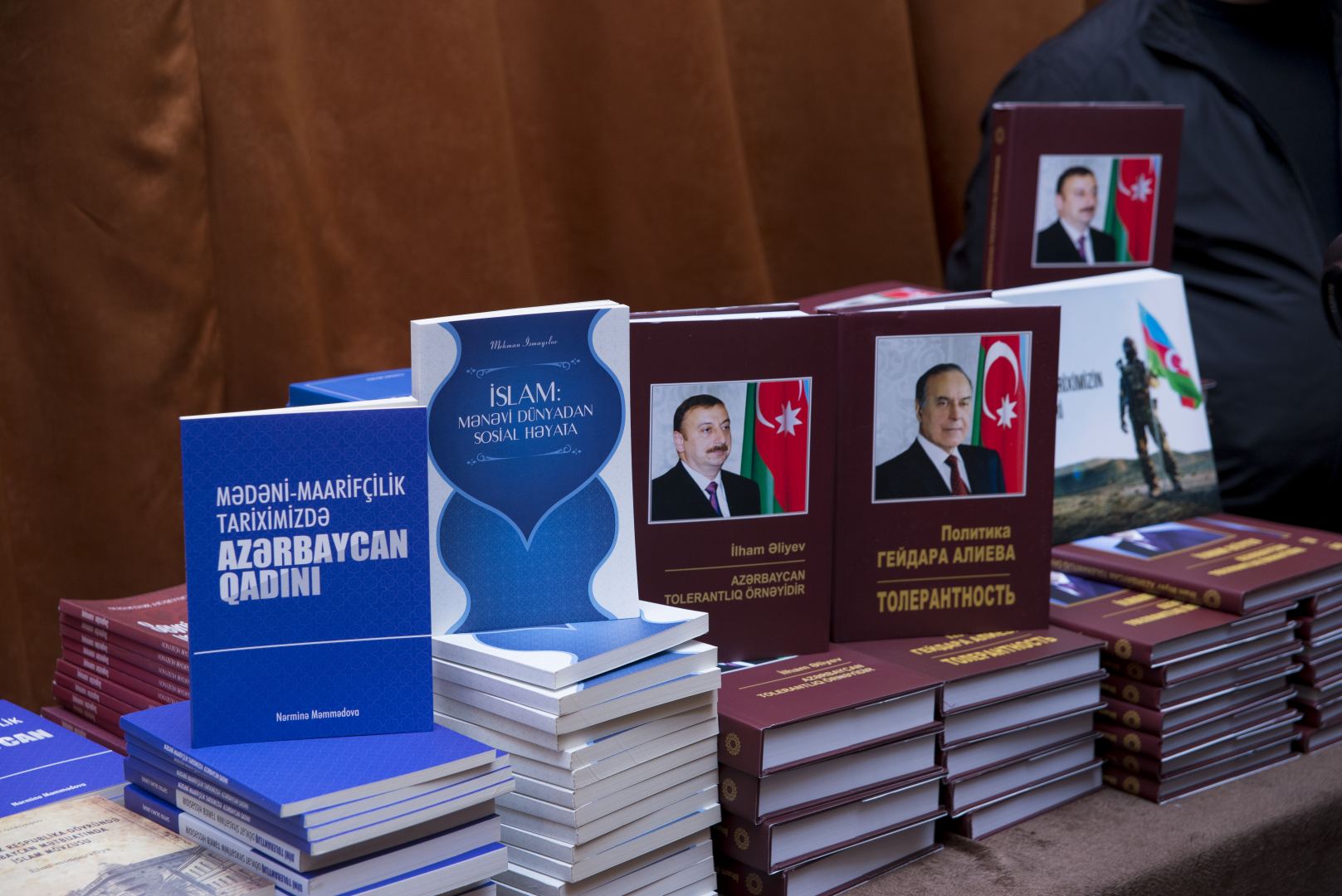 Мусульмане, христиане и евреи Азербайджана вместе молятся во имя страны – вечер "Торжество толерантности" (ВИДЕО,ФОТО)