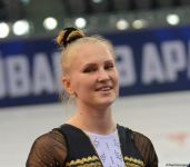 Захватывающие выступления и интригующая борьба - лучшие моменты первого дня чемпионата мира по прыжкам на батуте в Баку (ФОТО)