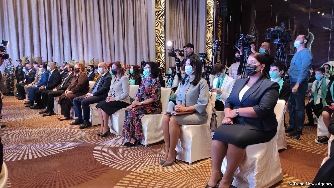 Baku holds V All-Republican Forum of Azerbaijani Children (PHOTO)